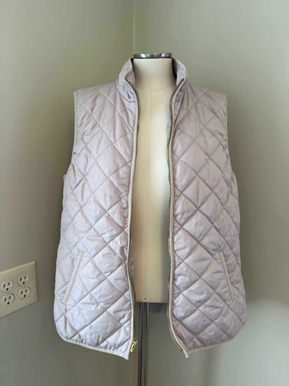 Old Navy Quilted Light Lavender Zip Front Vest